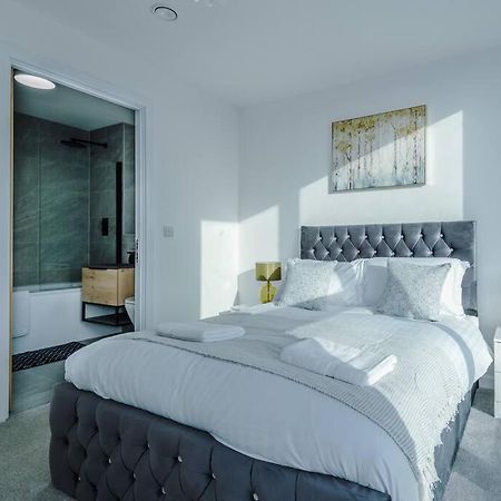 Stunning 2-Bed Premium Apartment - Free Wi-Fi Preston  Exterior foto